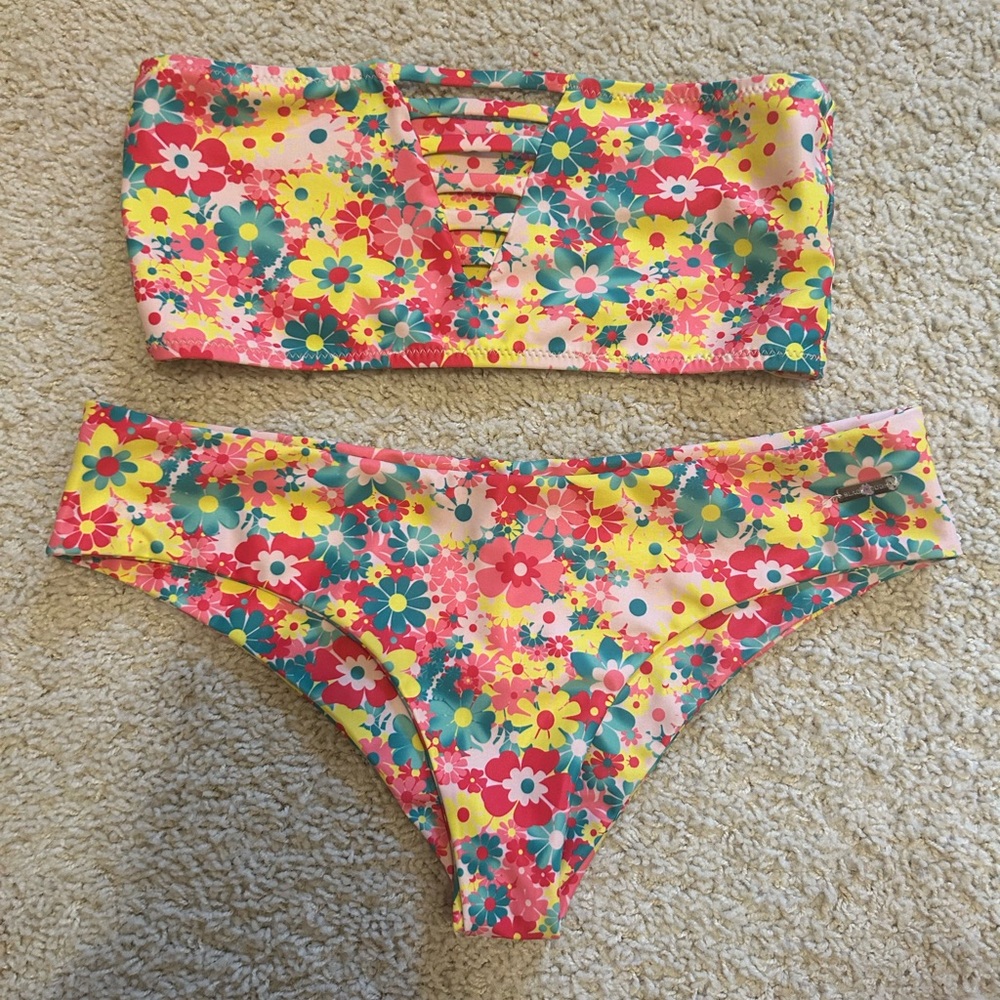 Blackbough Floral Cut-Out Bikini